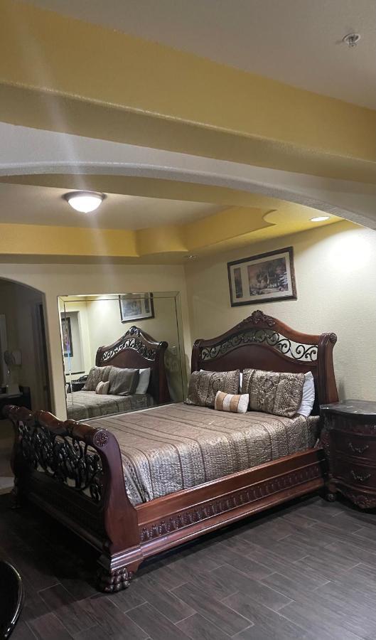 Raintree Inn And Suites Houston Eksteriør billede